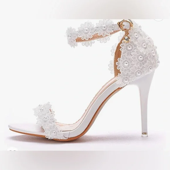 NWT White lace Ankle Strap High Heel - Picture 5 of 7